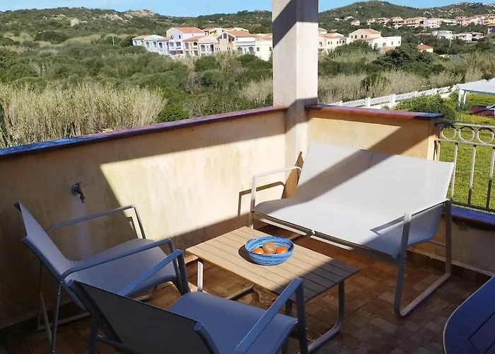 3 Pieces, 50 M2 Et Terrasse Vue Degagee * Santa Teresa Gallura
